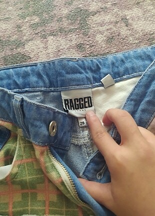 Urban Outfitters ragget jean