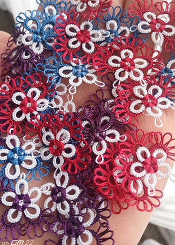 meki motif