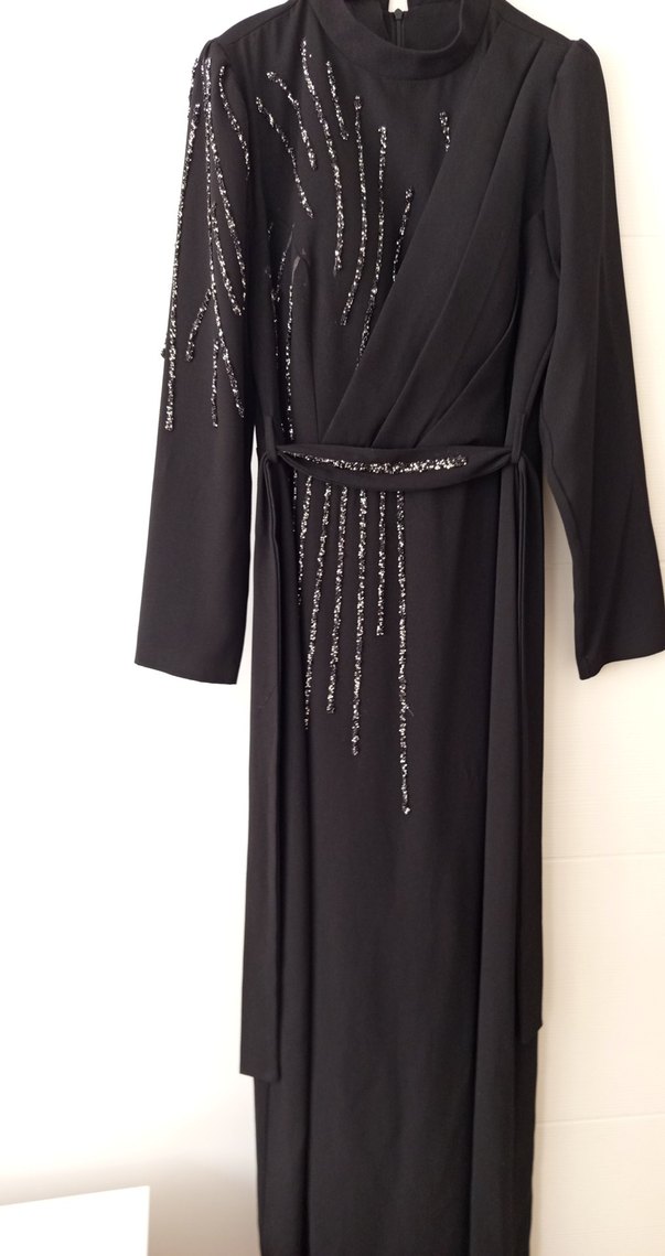 Drapeli Siyah Uzun Kadın Elbise - Görsel 3