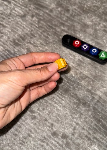 Squid game 5 taş oyunu - Görsel 3