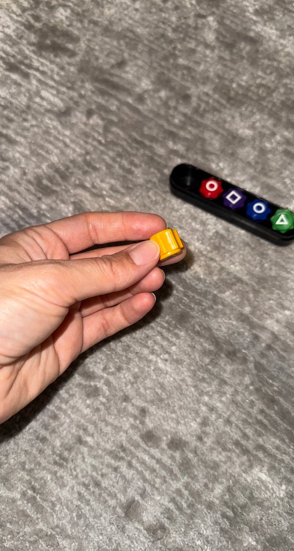 Squid game 5 taş oyunu - Görsel 3