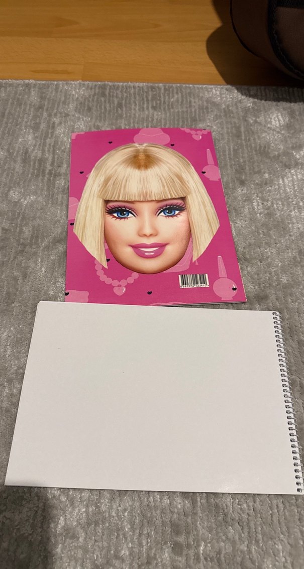 Barbie Boyama Kitabı ve resim defteri - Görsel 2