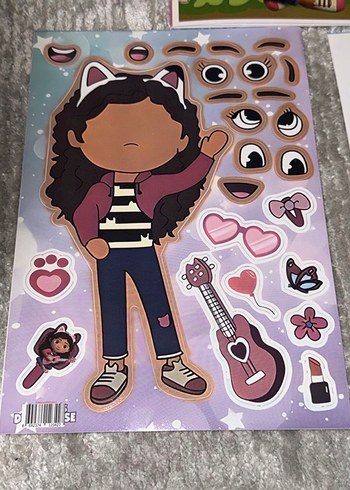 Gabby's Dollhouse Boyama Kitabı ve Çıkartmalar - Görsel 2