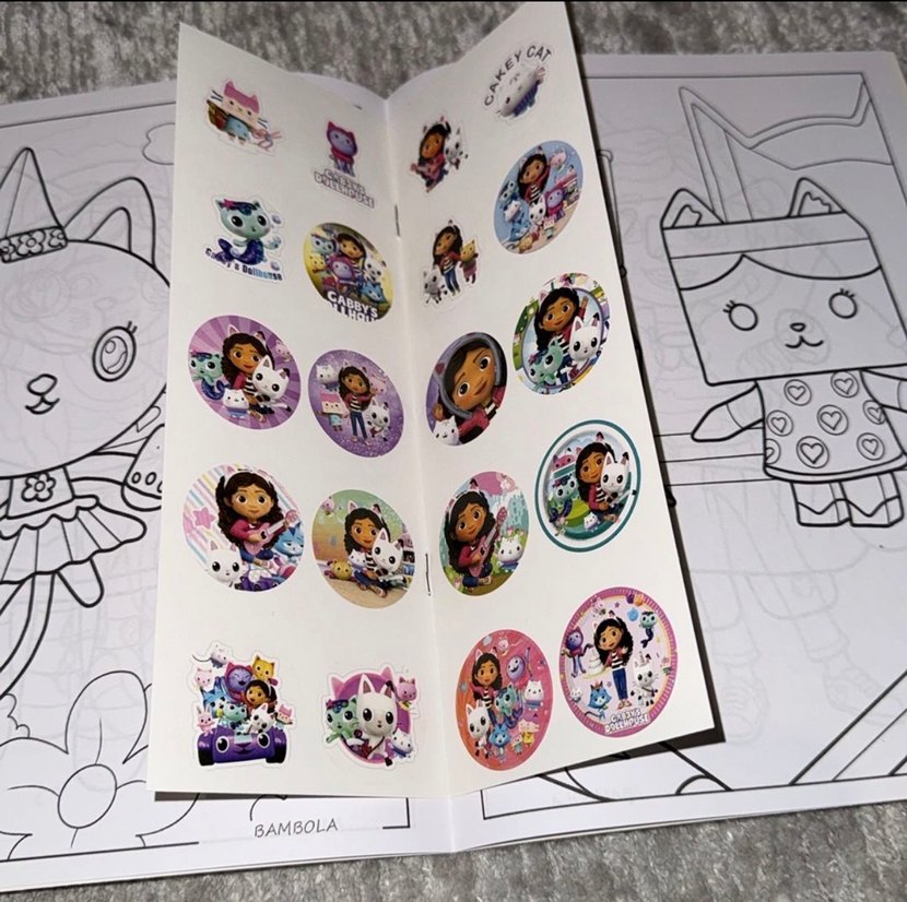 Gabby's Dollhouse Boyama Kitabı ve Çıkartmalar - Görsel 5