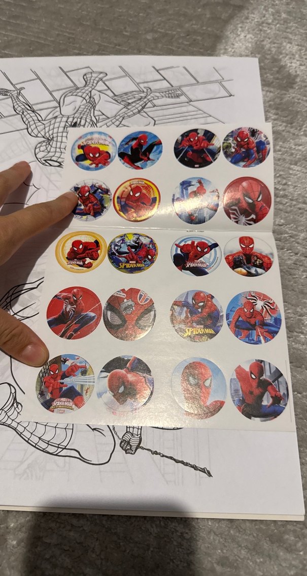 Spider-Man Boyama Kitabı ve Sticker Seti - Görsel 3