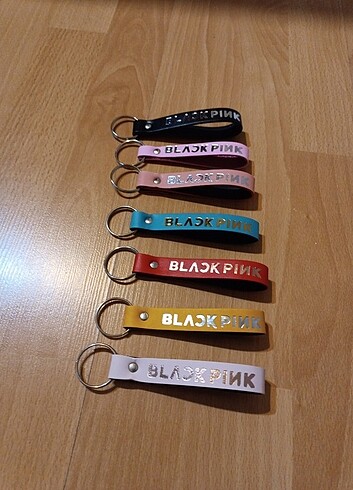  Beden Renk Black pink anahtarlık