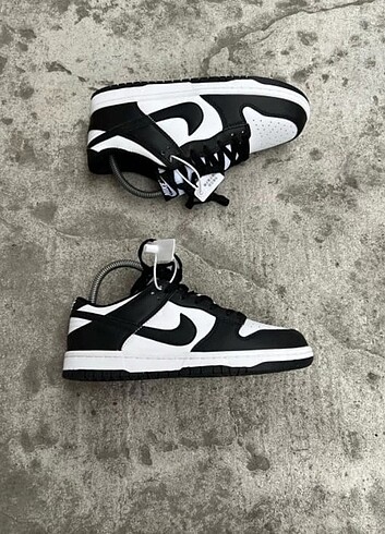 40 Beden beyaz Renk Nike Dunk Low