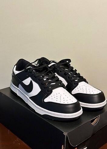 Nike Nike Dunk Low Panda