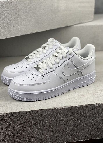 Nike Air Force 