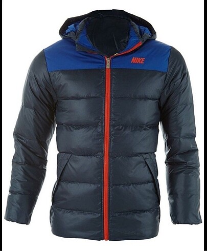 Nike mont
