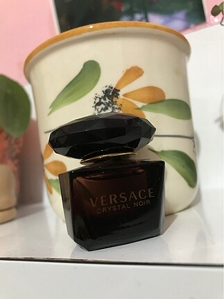 Versace crystal noır deluxe parfüm