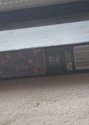 Renkli Çiçekler ve Kadın Temalı Puzzle - Görsel 4