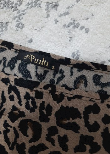 Leopar Desenli Kısa Kadın Tulum - Görsel 4