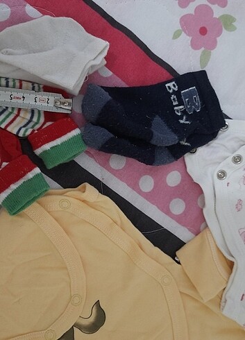 Yenidoğan Beden sarı Renk Bebek kıyafeti