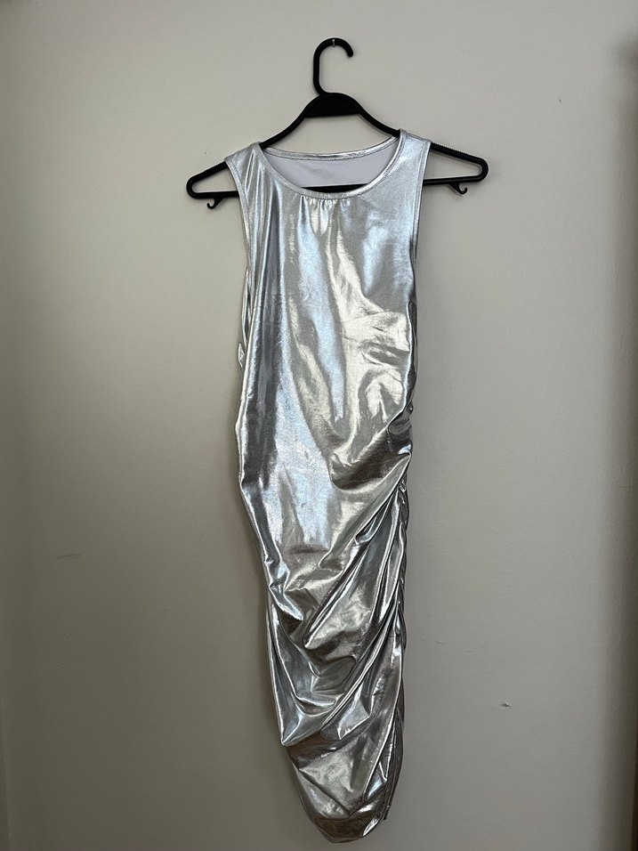 Parlak Metalik Drapeli Mini Elbise - Görsel 3