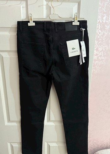 Lacoste Siyah Düğmeli Regular Fit Kot Pantolon - Görsel 6