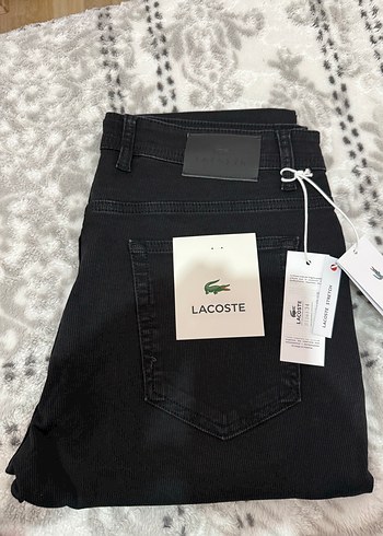 Lacoste Siyah Düğmeli Regular Fit Kot Pantolon - Görsel 3