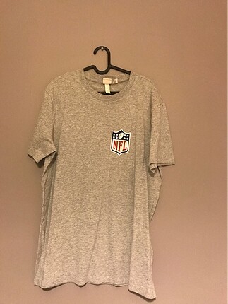 H&M tshirt