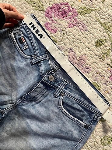 Diğer take two marka JEAN