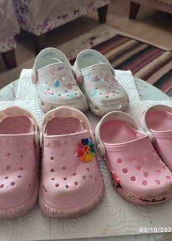 Pembe Kız Çocuk Terlikleri Dantel Detaylı