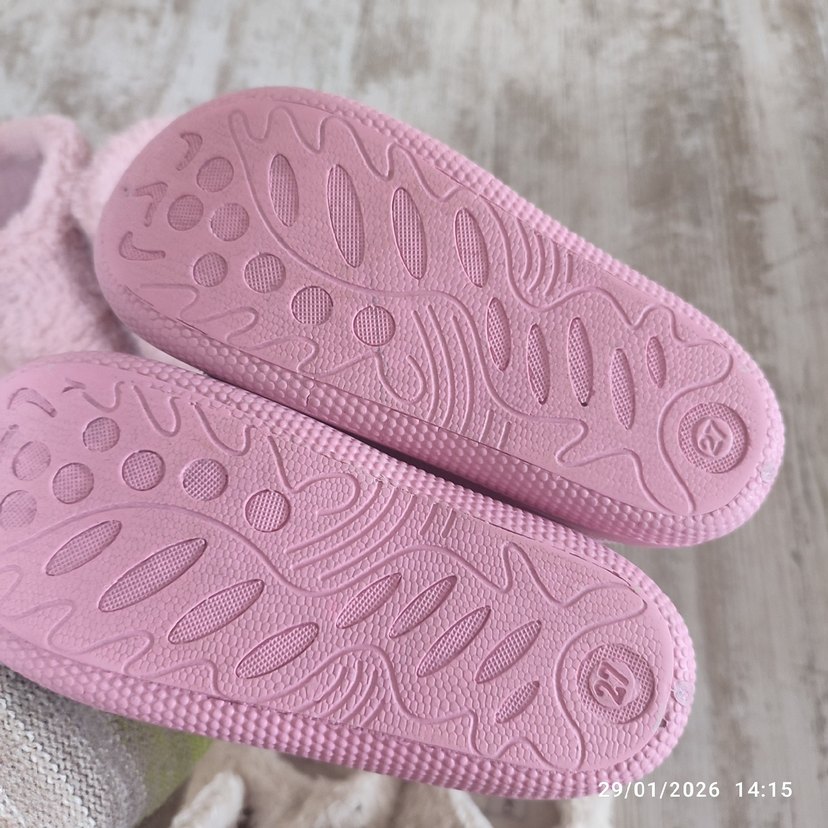 Kızlar için Renkli Nakışlı Sıcak Örme Terlik - Görsel 5