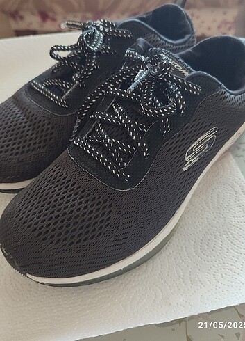 Orjinal Skechers Spor Ayakkabı