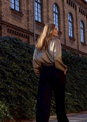 Zara zara fıbrıllı saten ceket xs beden s-m-l uyumlu
