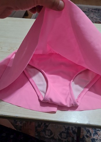 LC Waikiki Kız Çocuk Pembe Baskılı Bikini ve Etek