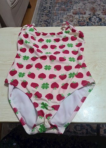 Kız Çocuk Pembe Çilek Desenli Mayo