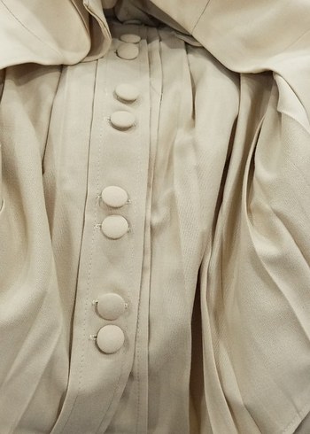 Bej Düğmeli yelek, ceket, etek 3 lü takım - Görsel 2