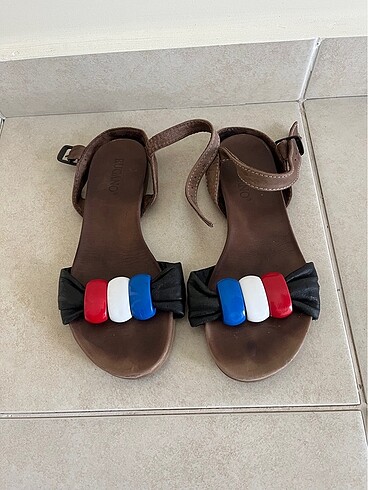 Diğer Deri sandalet