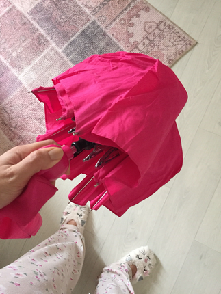 Pembe mango şemsiye