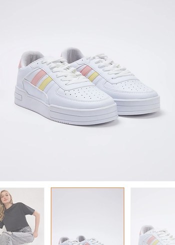 Beyaz spor ayakkabı - Görsel 2