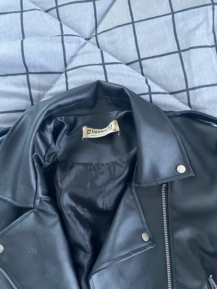 Siyah deri ceket - Görsel 2