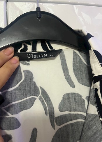 Siyah beyaz desenli elbise - Görsel 4