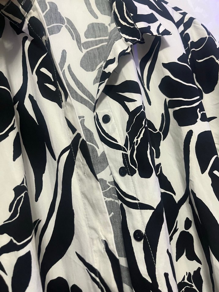 Siyah beyaz desenli elbise - Görsel 5