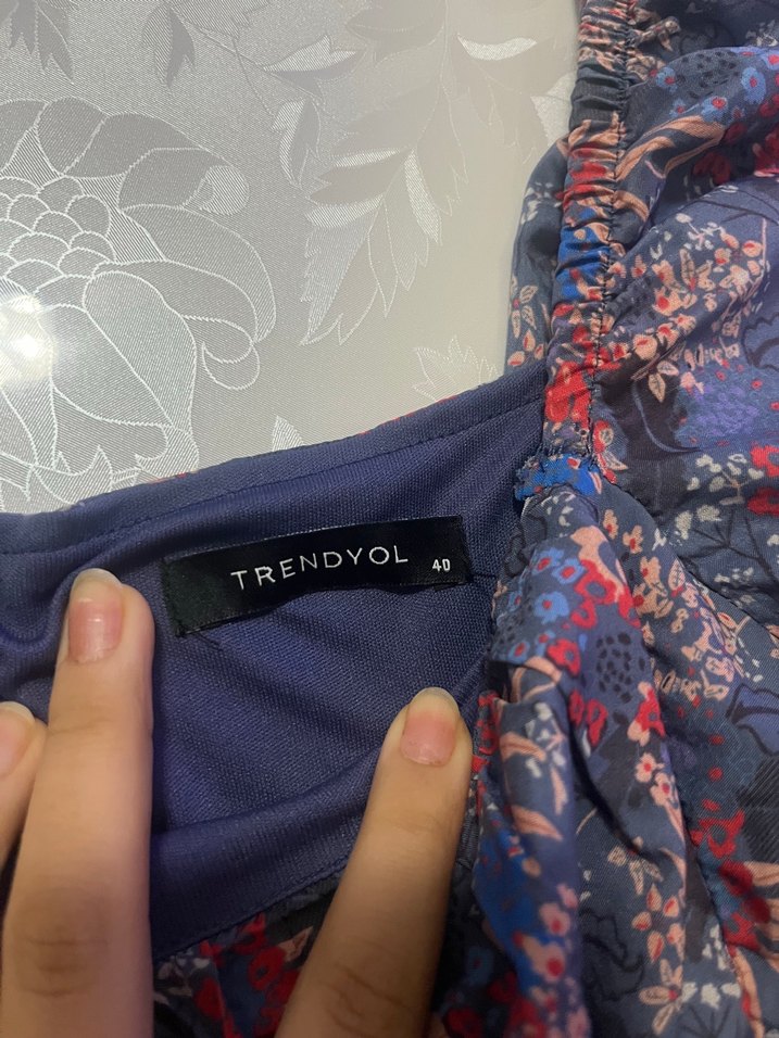 Desenli elbise - Görsel 4