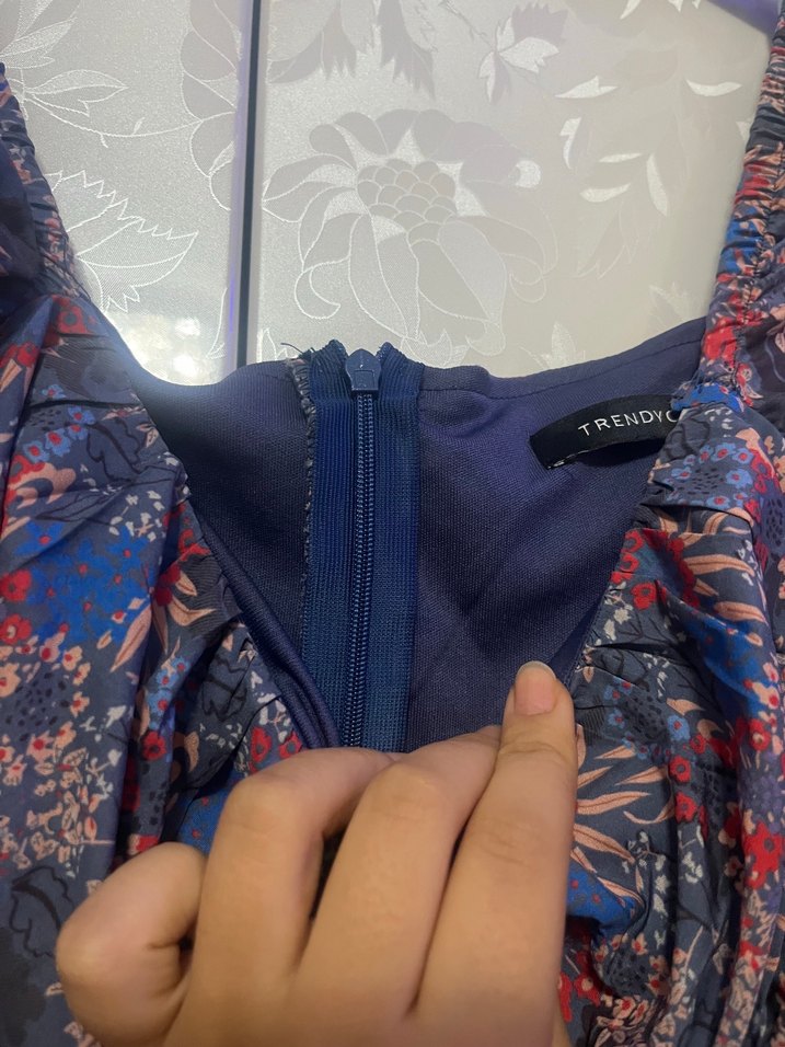 Desenli elbise - Görsel 5