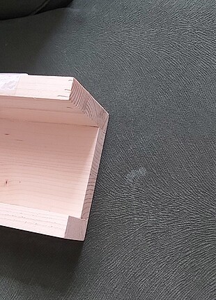 Beden Cerceve rafı