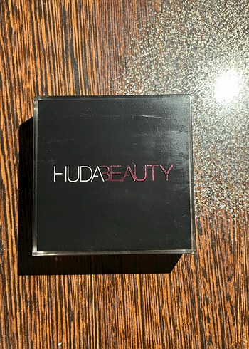 Huda Beauty