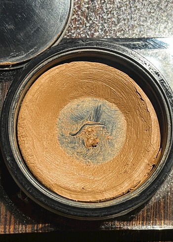 Huda Beauty Tantour Krem Kontür Bronzer - Görsel 6