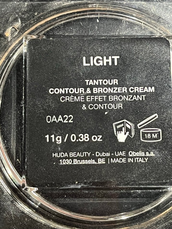 Huda Beauty Tantour Krem Kontür Bronzer - Görsel 3