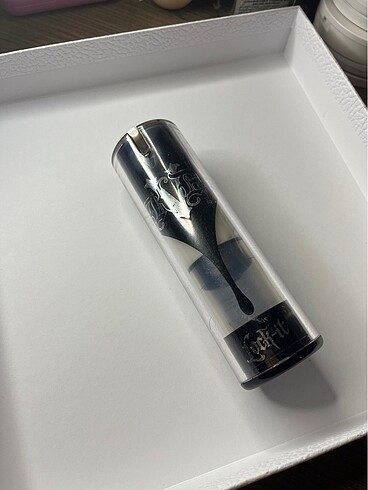 Kat Von D Lock It Primer Makyaj Bazı