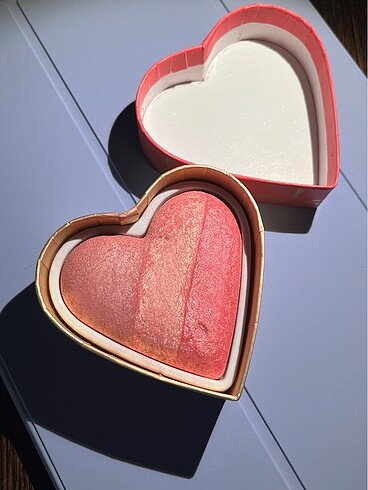 Beden Too Faced Sweethearts Allık