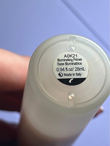 Rare Beauty Aydınlatıcı Baz Primer - Görsel 3