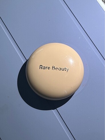 Rare Rare Beauty Mesmerize Aydınlatıcı Highlighter