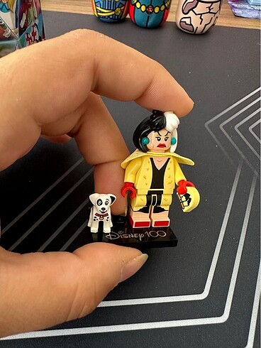 Disney lego 100. yıla özel minifigure Cruella