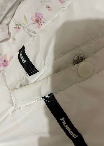 Beyaz Fermuarlı Kadın Kışlık Mont - Görsel 2