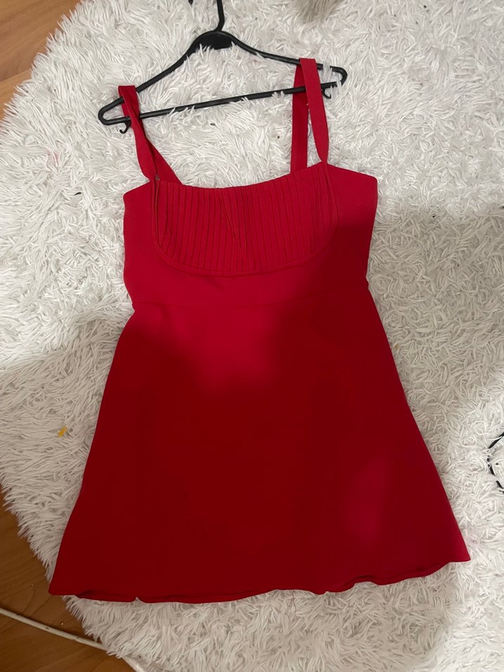 Kırmızı Piliseli Midi Abiye Elbise - Görsel 3