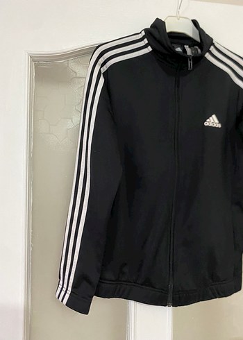 Adidas ürünü